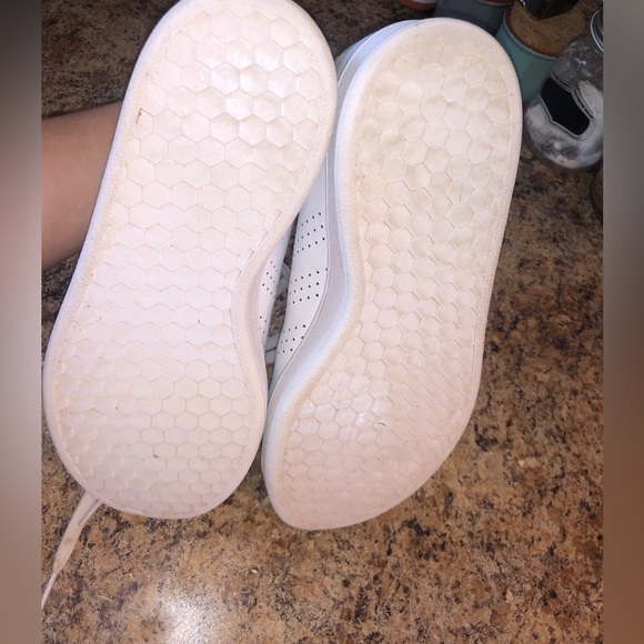 Adidas sneakers - Picture 5 of 5